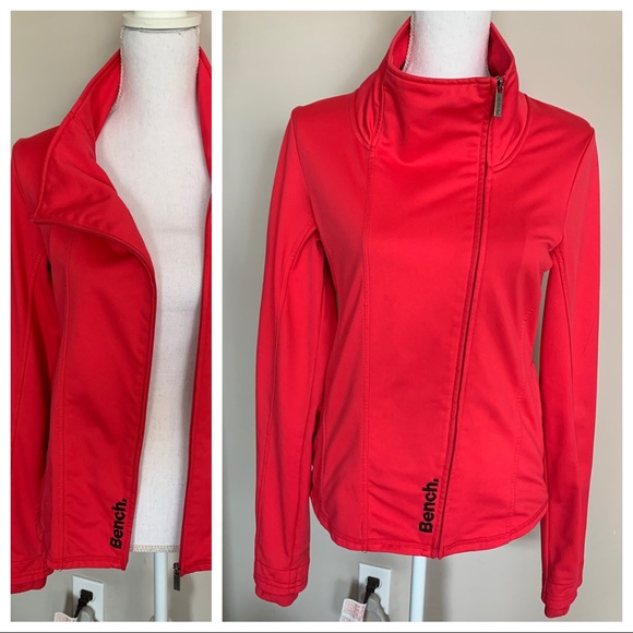 Bench 🌿🌿🌿 - Picture 2 of 6